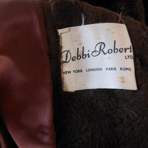 💕VINTAGE DEBBI ROBERT Ltd. Hooded Coat - Picture 10 of 11